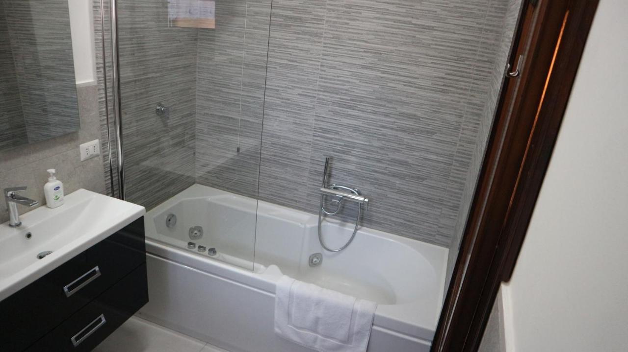 Apartament La Casa Di Elba E Mario Porto Santo Stefano  Zewnętrze zdjęcie