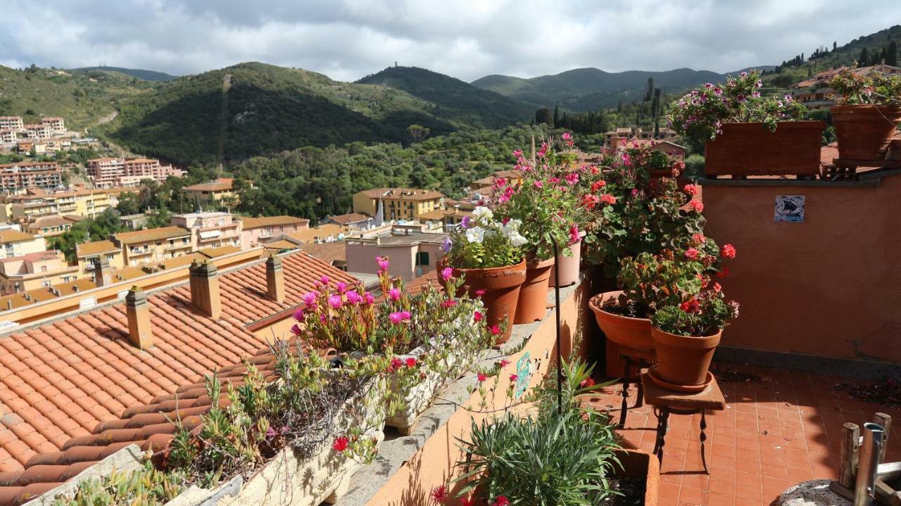 Apartament La Casa Di Elba E Mario Porto Santo Stefano  Zewnętrze zdjęcie